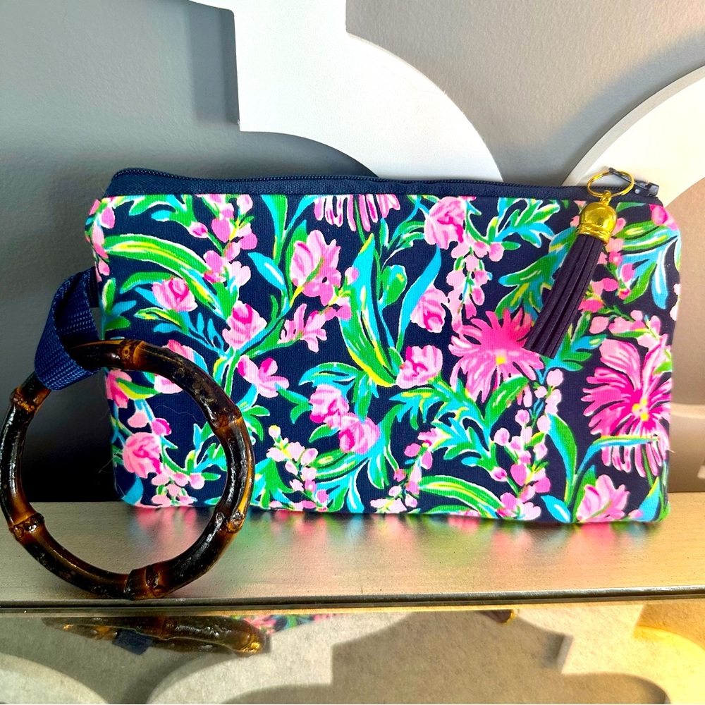 Wristlet